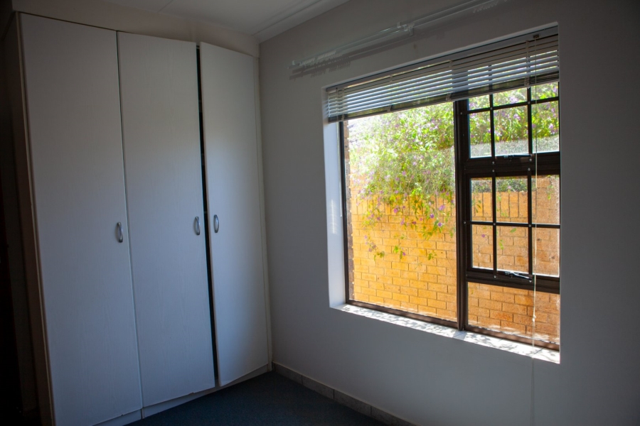 3 Bedroom Property for Sale in Blombosch Western Cape